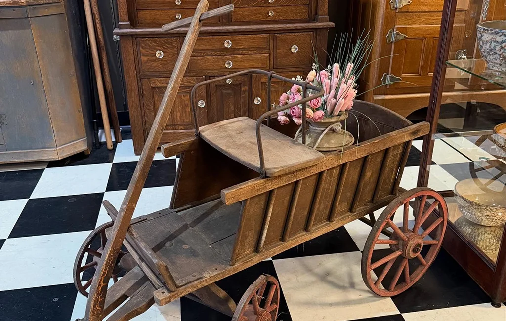 Broken Arrow Antique Store Services