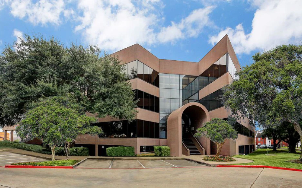 Business consultant in Houston, TX supporting small business growth