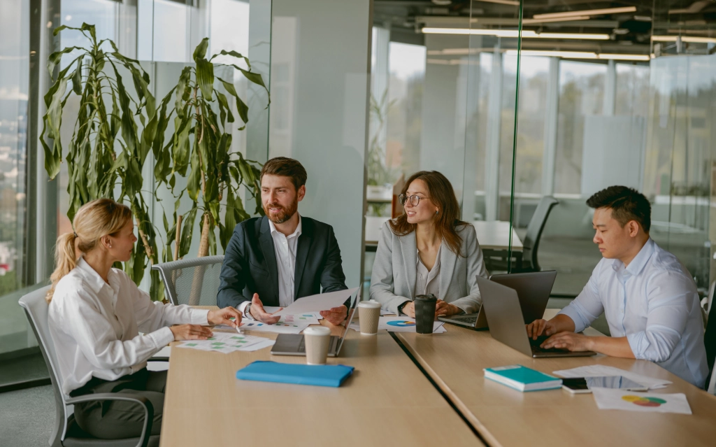 Business consulting services in Houston supporting confident decision making