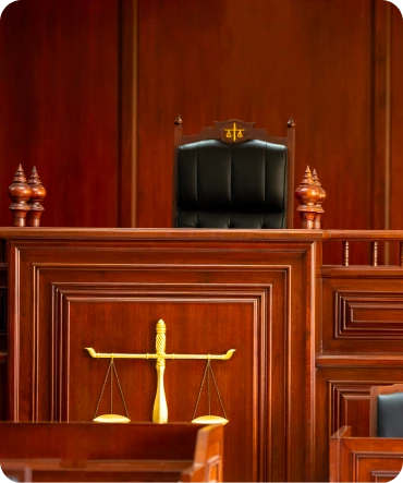 A legal team discusses findings from an obstetrics & gynecology medical expert witness in the U.S.