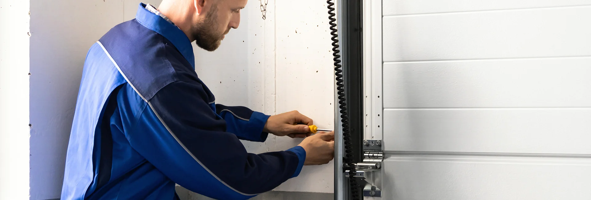 New Garage Door Installation Services Aurora