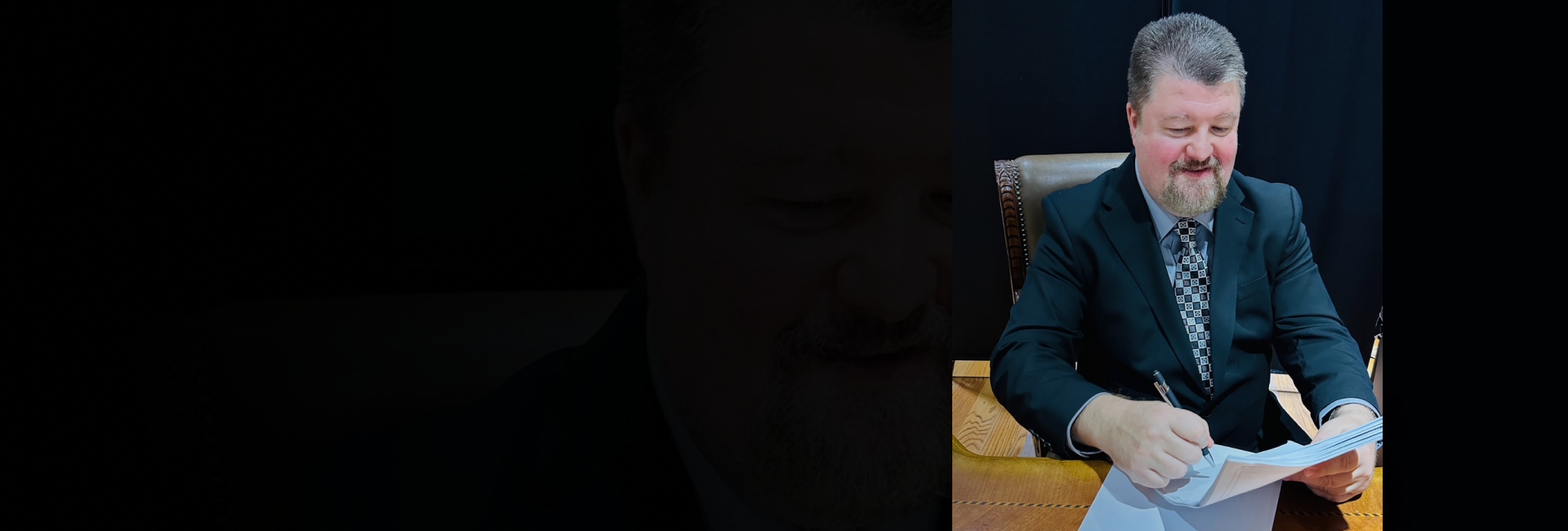 Attorneys receiving guidance through expert case review services