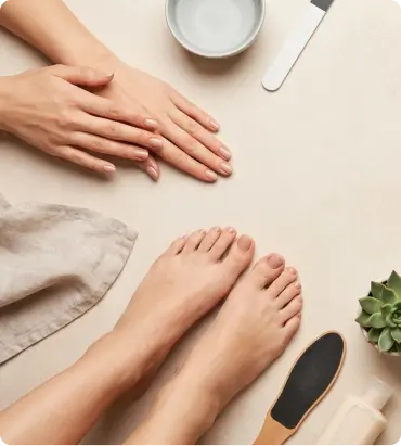 Manicure & Pedicure