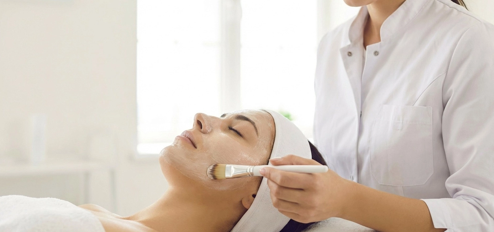 Contact Esthetics Evolved