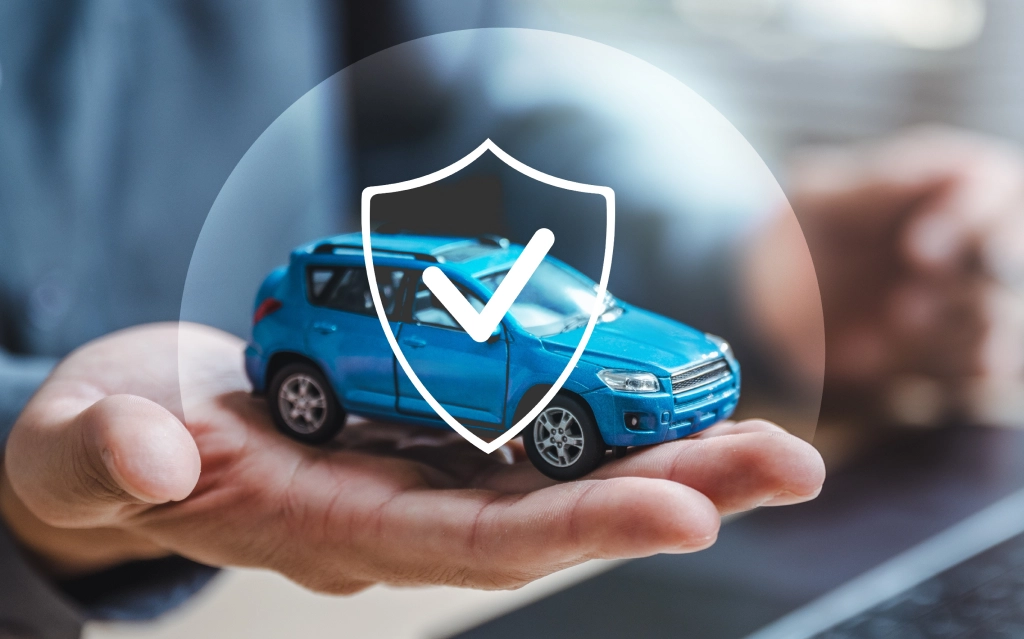 Driver reviewing auto insurance solutions in Hattiesburg with an agent
