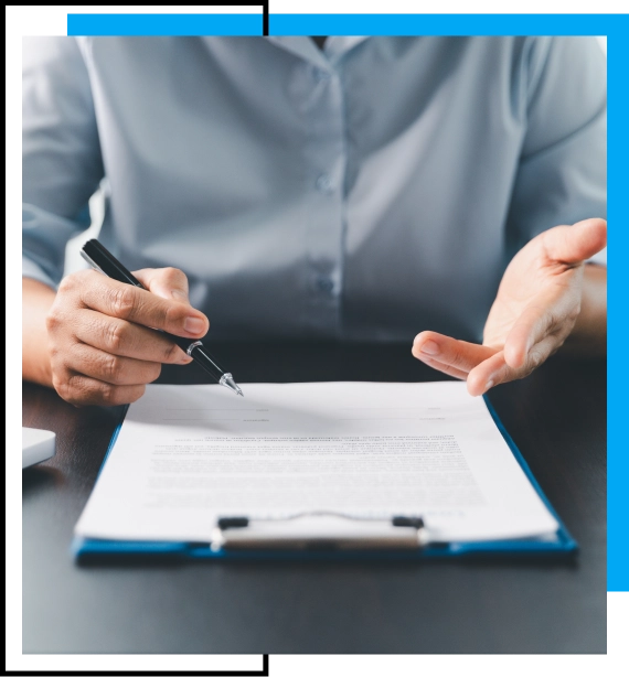 Insurance agency advisor in Jackson meeting business owners