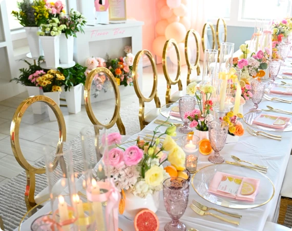 Flower Bar + Decor
