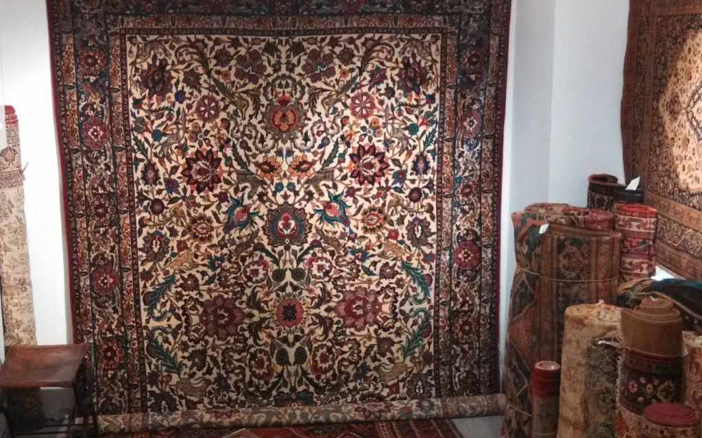 Wall-to-Wall Carpet Sales & Installation