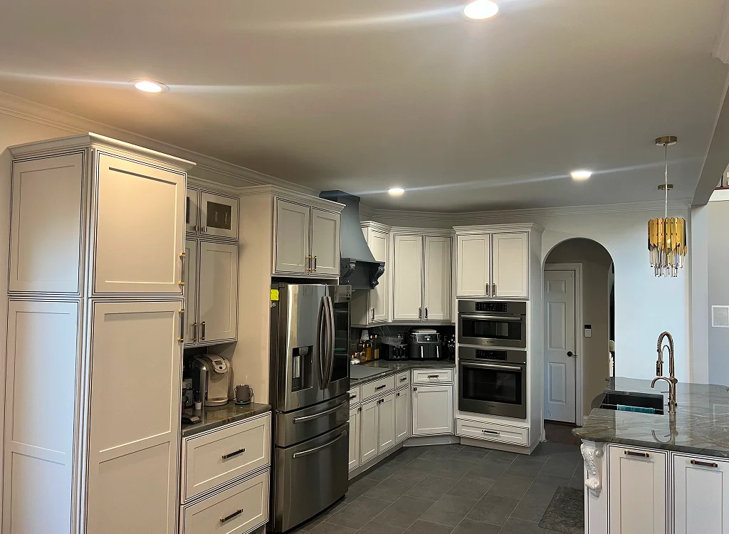 Professional Cabinet Refinishing