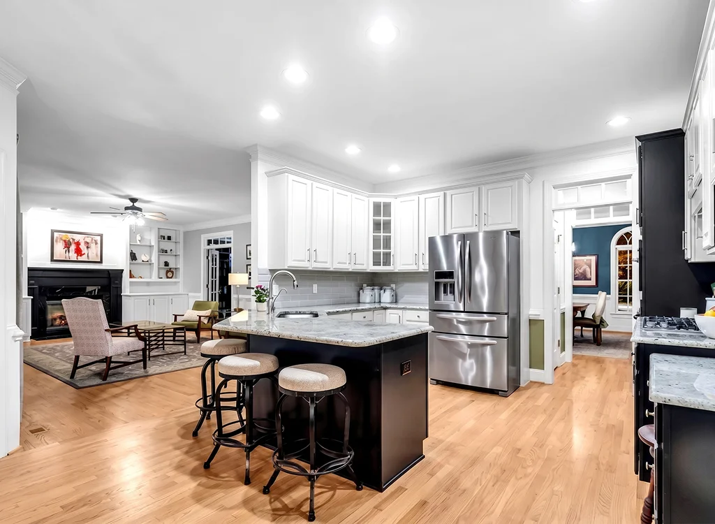 Cabinet Painting Services