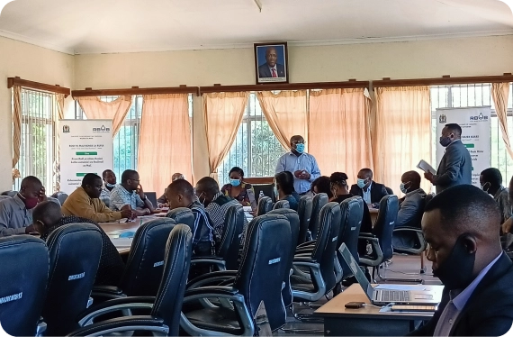 Training, Knowledge Transfer and User Support