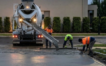 Team managing concrete services workflow across Ontario