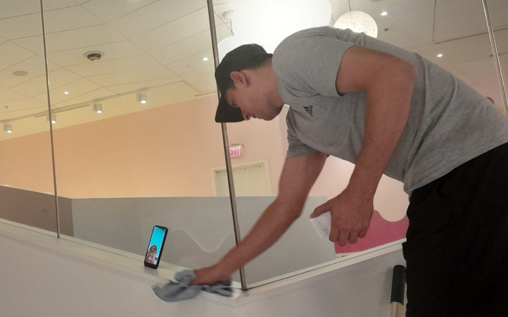 Team delivering commercial cleaning solutions in Atlanta for office interiors