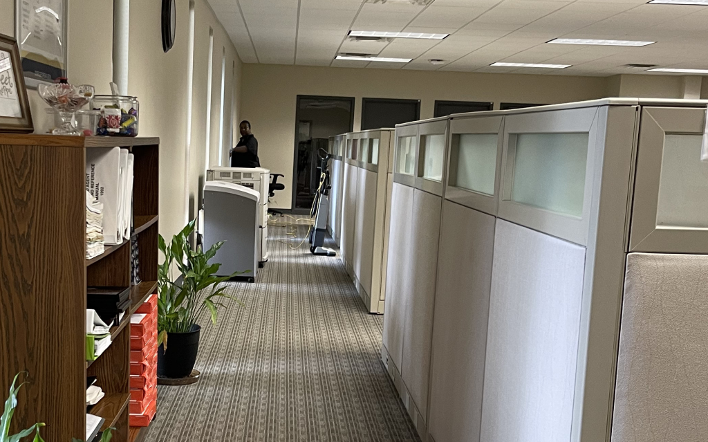 Crew delivering office cleaning services in Atlanta for meeting rooms