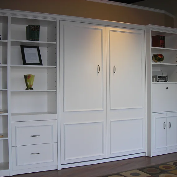 Custom Cabinets & Built-Ins