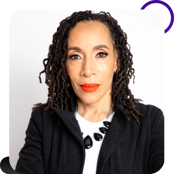 Cora Quinones-barnes, founder of QBarnes Bookkeeping