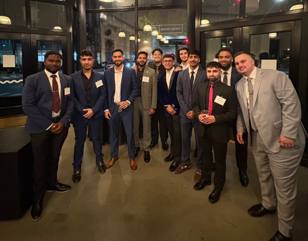 Team presenting campaign results at a direct sales and marketing agency in Toronto
