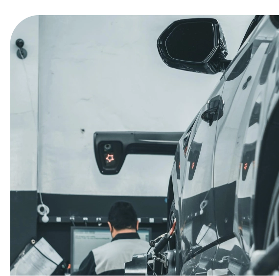 Mobile tire change services in Brentwood for a luxury sedan