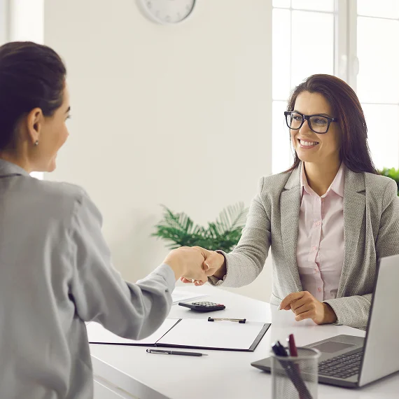 Executive presence coaching in the GTA focused on workplace communication