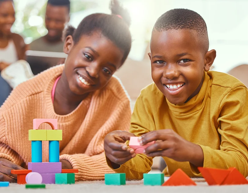 ABA therapist in Glendale helping a child build life skills