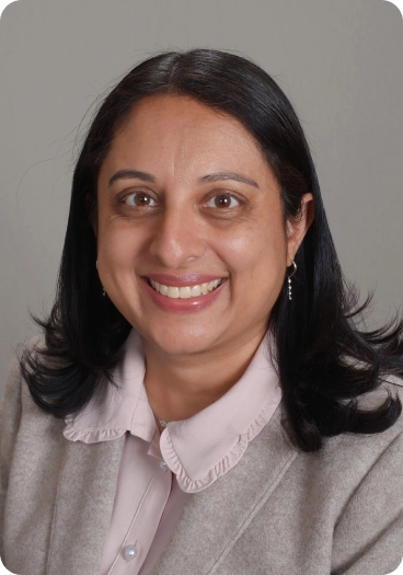 Psychiatrist discussing medical expert witness services with attorneys