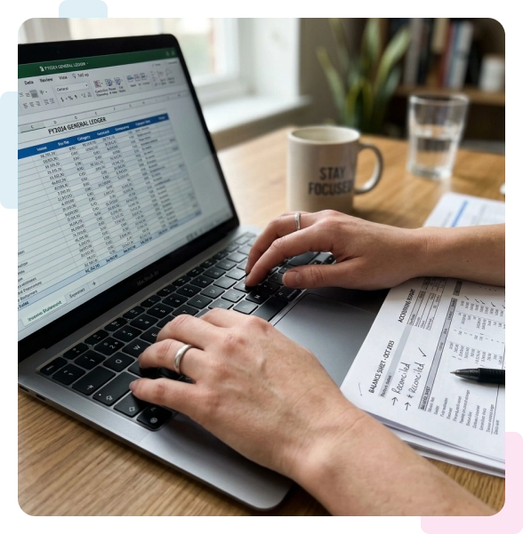 Small business accountant in Livingston County meeting a client