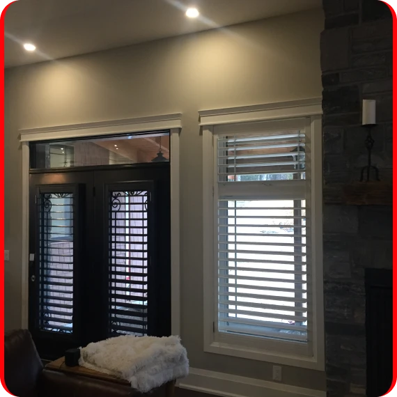 Window coverings in Toronto living room