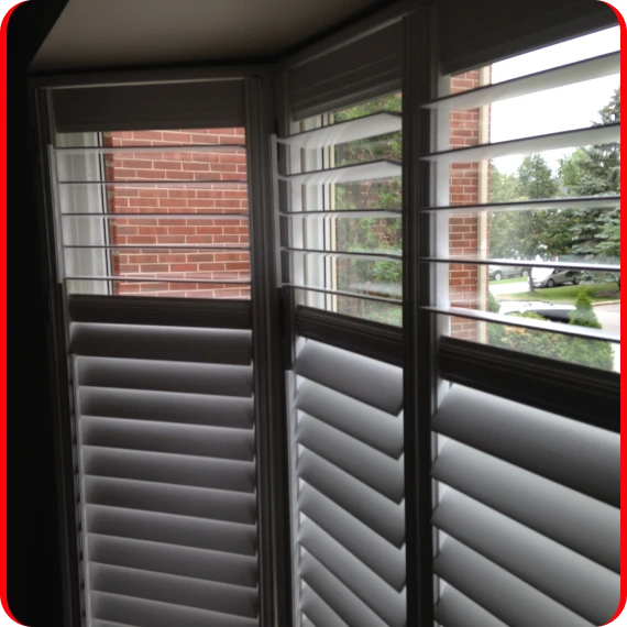 Window coverings in Etobicoke living room