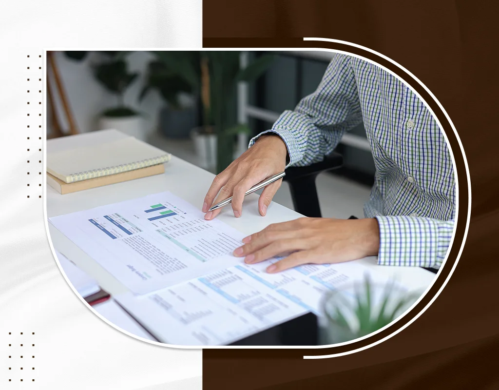 Professional discussing bookkeeping solutions with a business owner