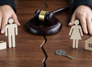 Divorce Lawyer