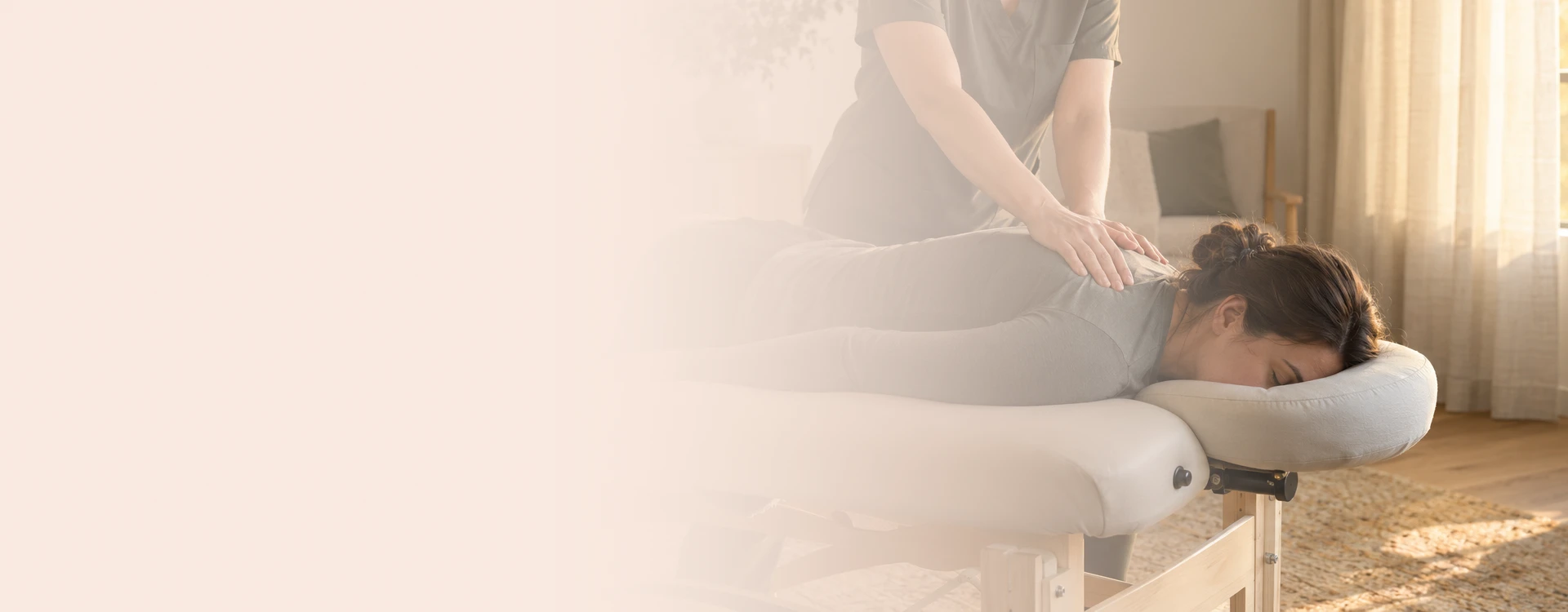 Registered massage therapy in Toronto during a treatment session