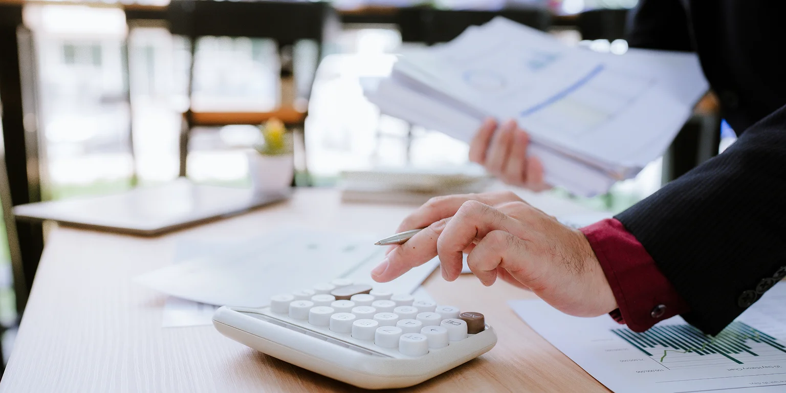 Payroll services and financial support in Calgary